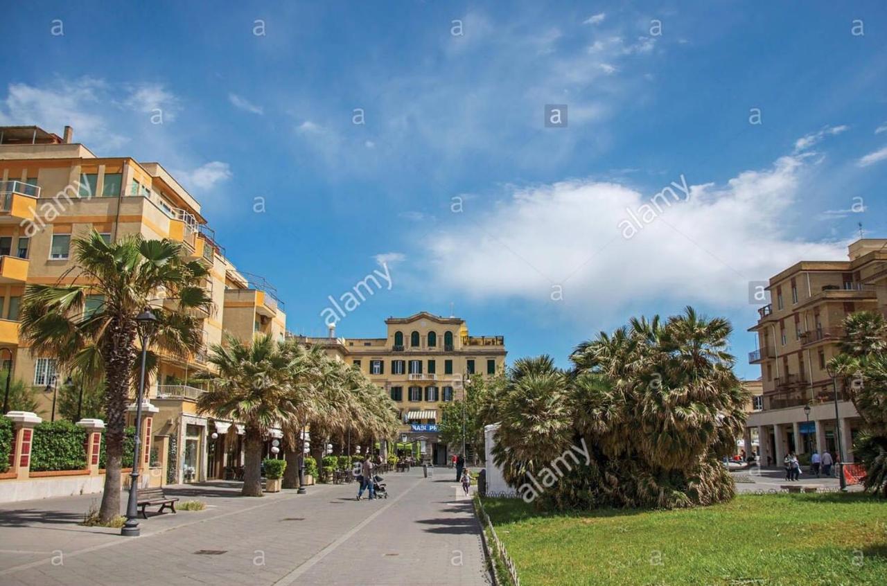 Domus Lido Villa Lido di Ostia Eksteriør bilde