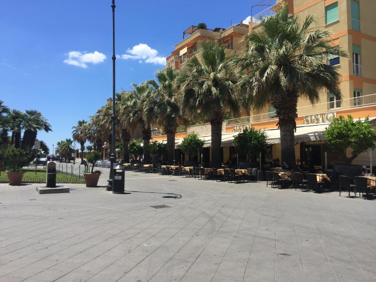 Domus Lido Villa Lido di Ostia Eksteriør bilde
